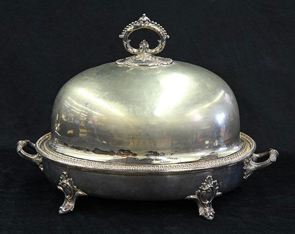 Mappin & Webb silver plate domed well and tree heated: Mappin & Webb silver plate domed well and tree heated serving dish, having acanthus decorated handles and rising on outswept feet, marked on underside "Mappin & Webb's Prince Plate, London Sheffield",