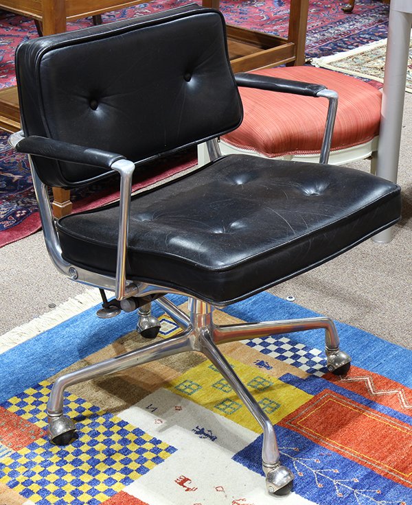 Charles and Ray Eames for Herman Miller ES102: Charles and Ray Eames for Herman Miller ES102 Intermediate black leather swivel chair, circa 1968, 31"h x 25"w x 21"d