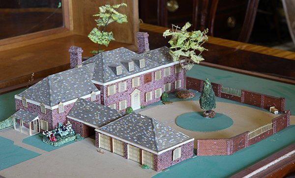 Framed model depicting the Richard Mellon Scaife: Framed model depicting the Richard Mellon Scaife Ligonier residence, 10"h x 29"w 25"d. Provenance: From the Ligonier, PA estate of Richard Mellon Scaife