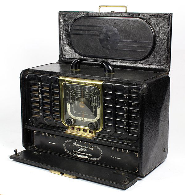 Zenith trans-oceanic clipper radio, in fitted case with: Zenith trans-oceanic clipper radio, in fitted case with instructions and log, 10.5"h x 17"w x 7"d