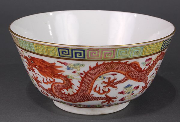 Chinese Porcelain Dishes, Bats/Peaches: Chinese enameled porcelain bowl, featuring two meandering dragons in pursuit of jewels amid colored clouds, and below a key fret band, the recessed base with an underglaze blue mark 'Qinghua zhenpin',