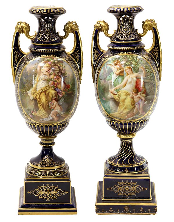 (lot of 2)  Royal Vienna urns in the Neoclassical taste (1 of 7)