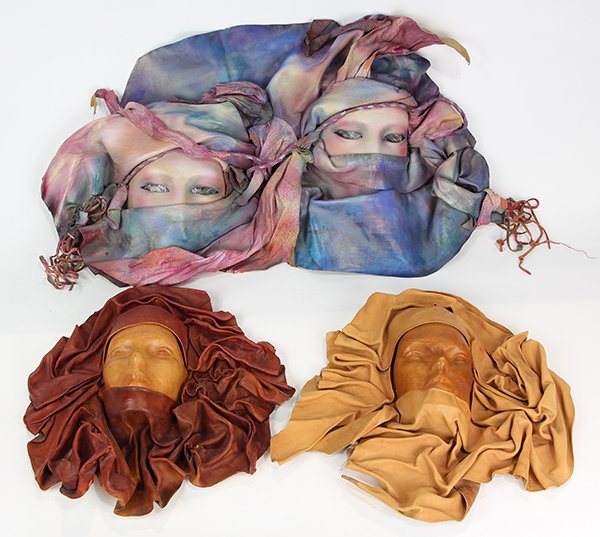 (lot of 3) Moderne Venetian style polychrome decorated (1 of 1)