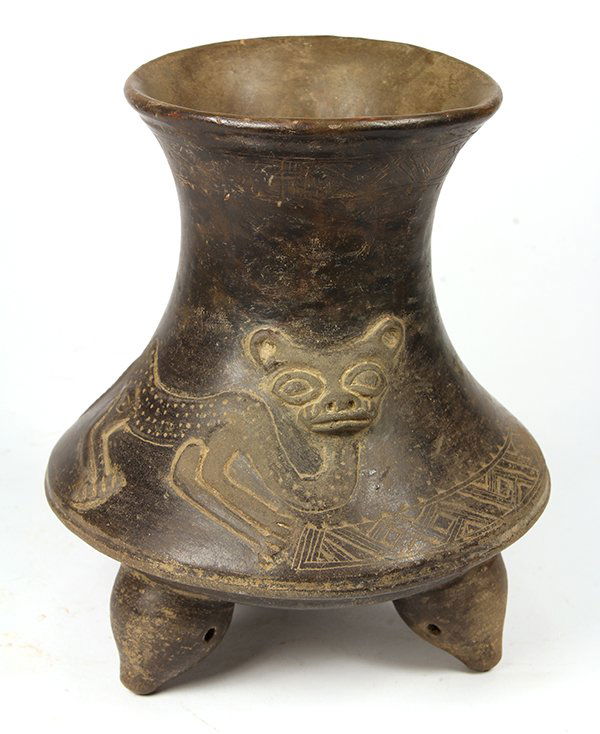 Pre-Columbian Meso-American ceramic tripod blackware (1 of 2)