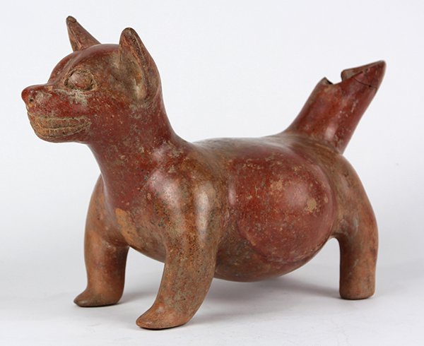 Pre-Columbian figural group depicting a friendly dog (1 of 9)