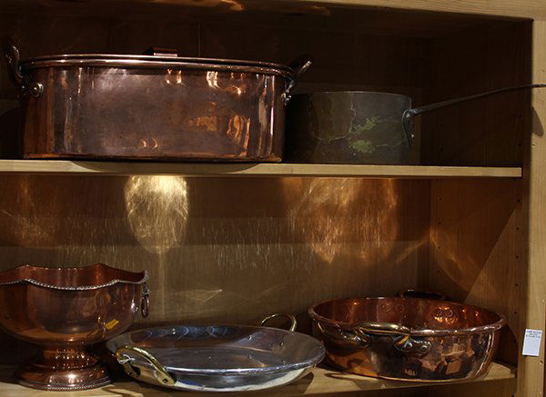 (lot of 5)  Copper cookware group,  including a large (1 of 1)