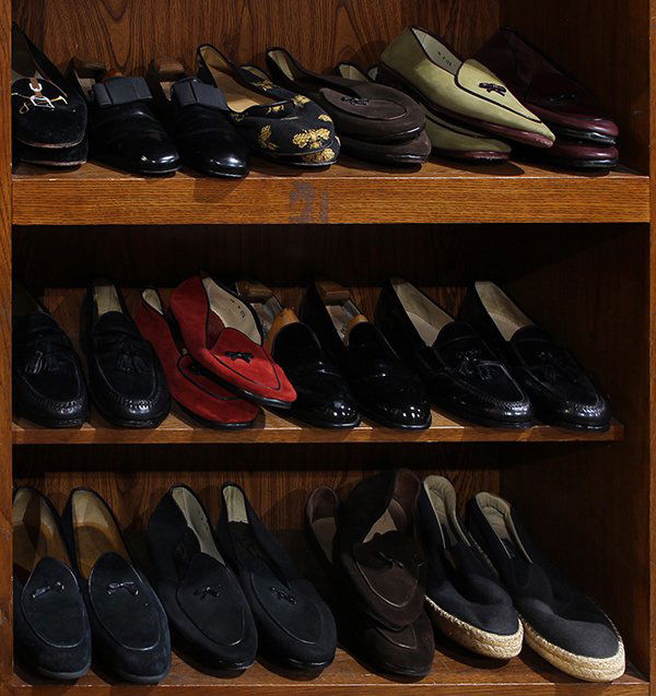 (lot of 14) Designer men's shoes, size 12+, by makers (1 of 1)