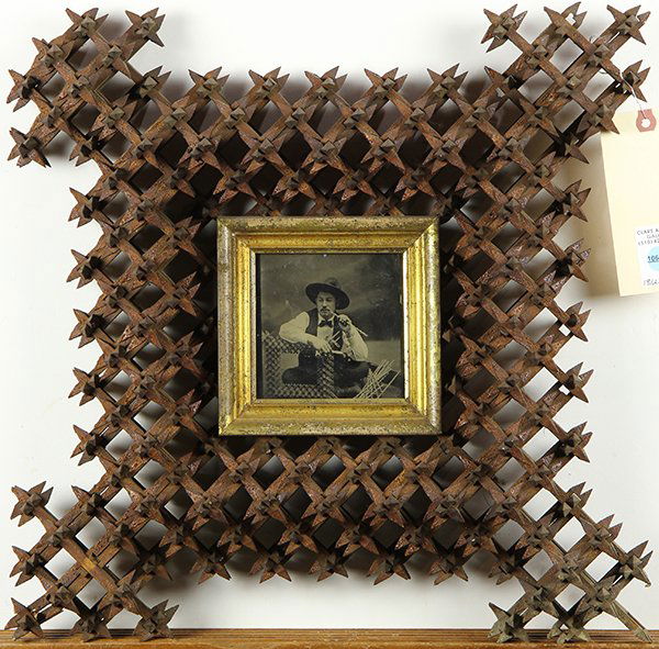 19th century Sculptural Wooden Frame with Daguerreotype (1 of 2)