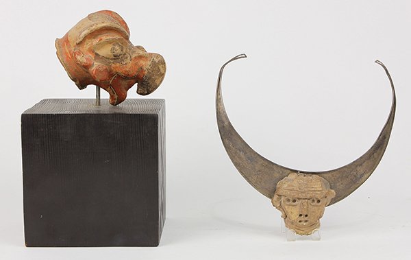 (Lot of 2) Pre-Columbian artifact, a dramatic (1 of 7)