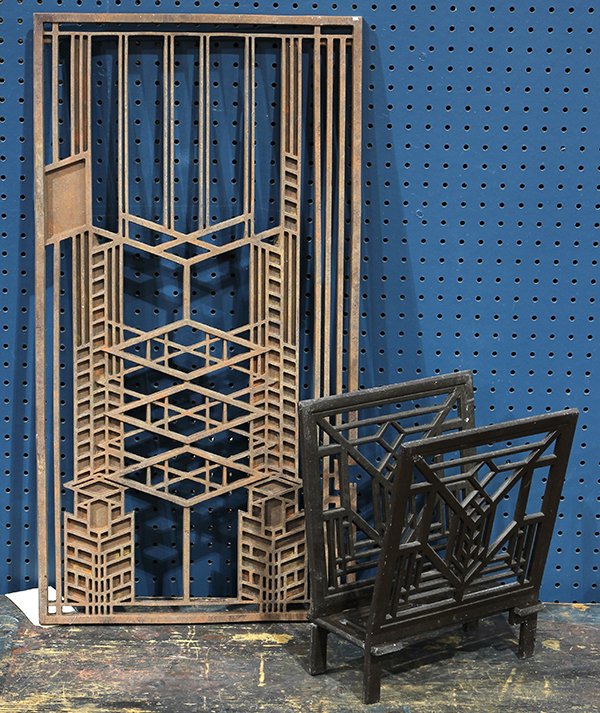(lot of 2) Frank Lloyd Wright style iron elements (1 of 2)