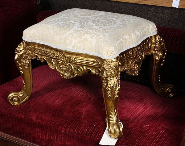 Rococo style giltwood carved vanity bench (1 of 3)