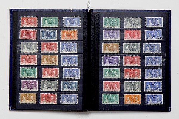 Stamps - Great Britain Complete Mint Sets (1 of 4)