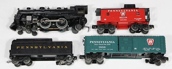 (lot of 4) Lionel Pennsylvania Flyer set: (lot of 4) Lionel Pennsylvania Flyer set, including the steam locomotive #8632, a box car, a coal car and a caboose, with box