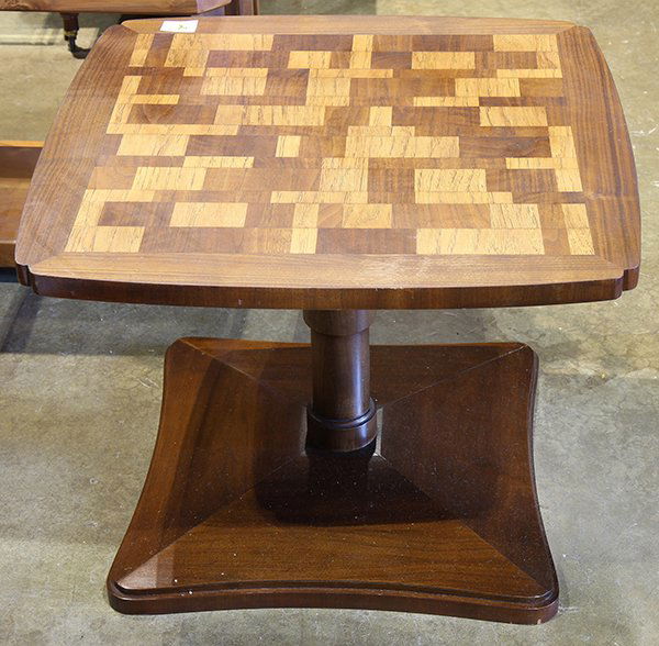 Lane parquetry side table, having a shaped top with (1 of 1)