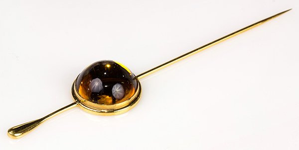 Lalique glass and gold-plated hat pin (1 of 3)