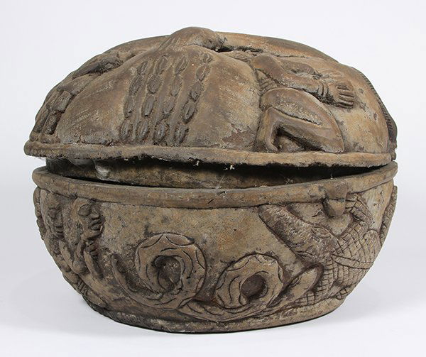 Large Yoruba Nigeria bowl, lidded with twelve relief (1 of 3)