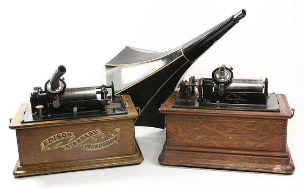 (lot of approximately 39) Two Thomas Edison cylinder (1 of 7)