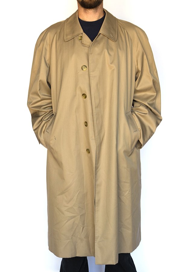 (lot of 2) Burberrys London men's beige trench coat, (1 of 3)