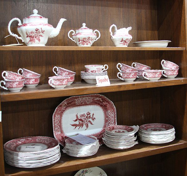 (lot of approximately 62) Spode table service for (1 of 1)