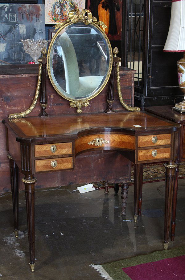 Louis XVI style dressing table, having an oval mirror (1 of 1)