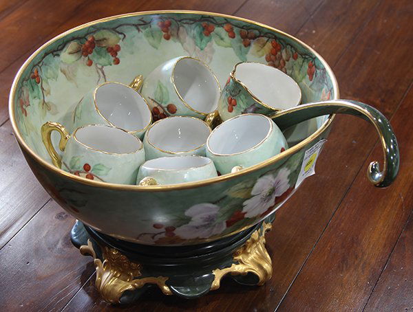 Continental polychrome decorated punch bowl, decorated (1 of 2)