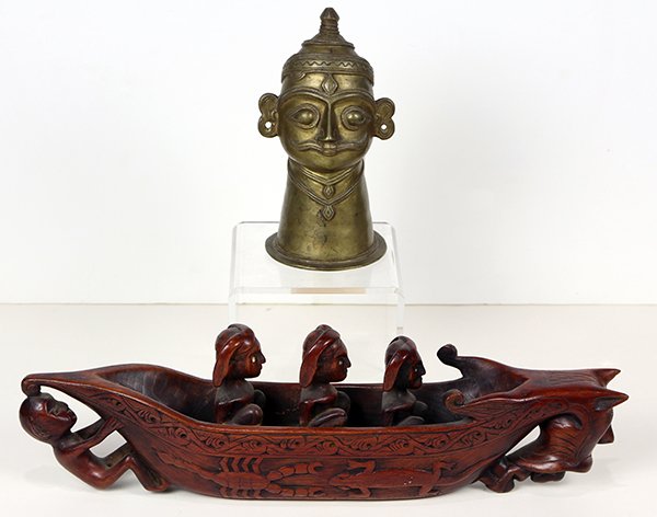(lot of 2) Southeast Asian objects consisting of a (1 of 2)