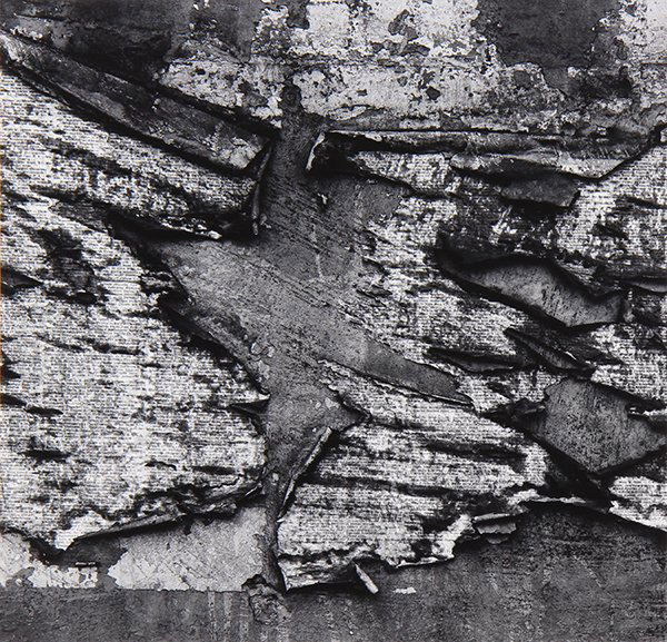 Photograph, Siskind: Aaron Siskind (American, 1903-1991), "Lima 25," 1980, gelatin silver print, pencil signed, titled, and dated verso, image: 10"h x 10"w, sheet: 14"h x 11"w, overall (with mat): 22"h x 18"w. Provenance: