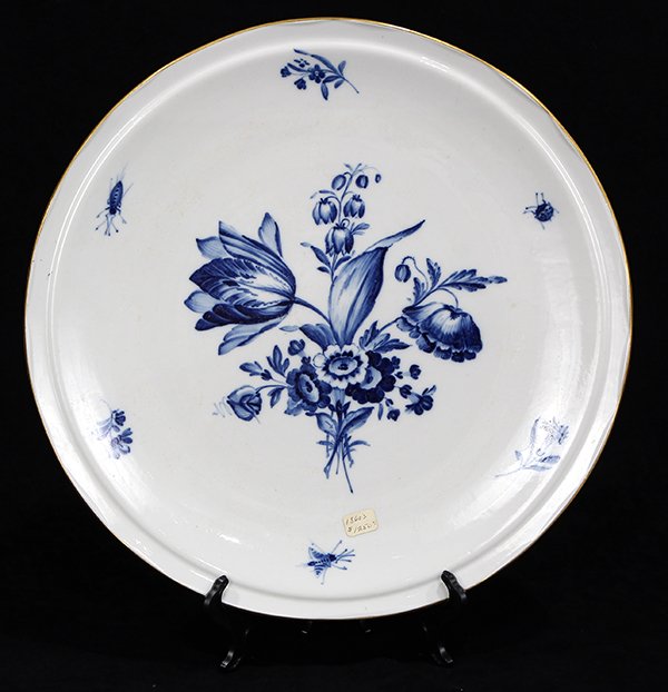Large Meissen blue and white charger, 19th century, (1 of 3)