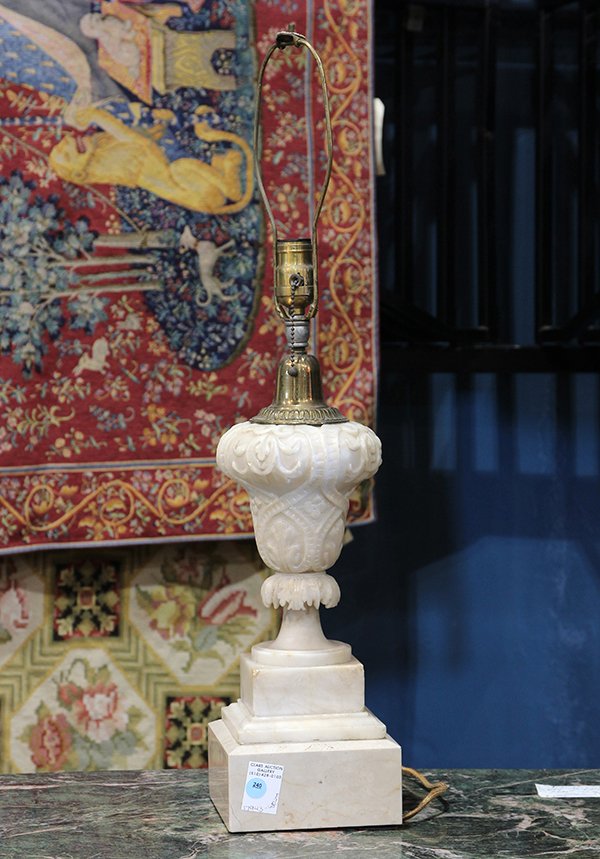 Classical style marble and alabaster table lamp, having (1 of 1)
