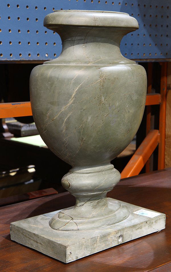 Classical style marble urn (1 of 1)