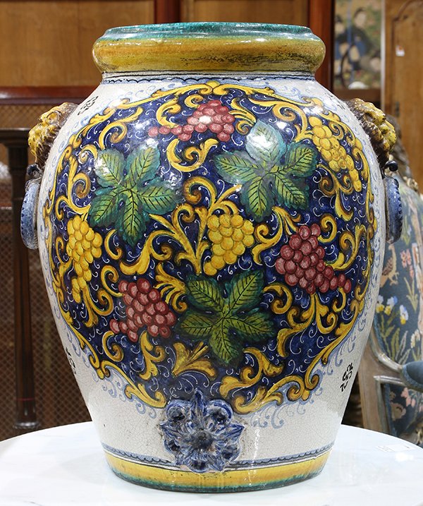 Italian Majolica decorated ceramic vase (1 of 3)