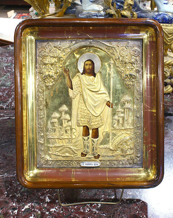 Russian icon, having a gilt silver oklad with Moscow (1 of 4)