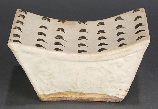 Chinese Cizhou Ingot Form Pillow (1 of 6)