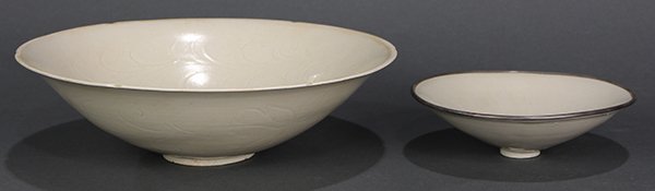 Two Chinese Ivory Glaze Bowls (1 of 5)