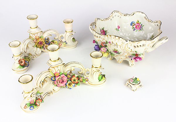 (Lot of 4) Dresden centerpiece and table ornament (1 of 1)