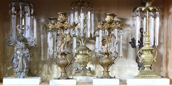 (lot of 7) Crystal and brass candelsticks in the (1 of 2)