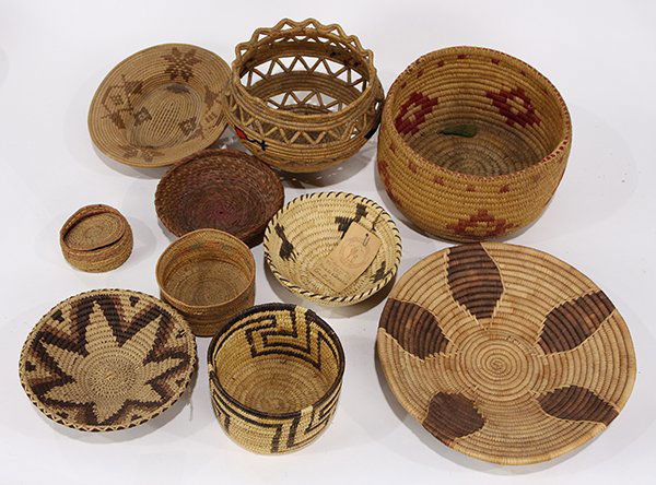 (lot of 10) Group of South Western and South Western (1 of 2)