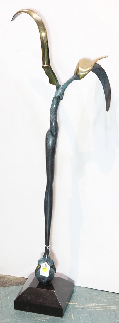 Sculpture, Leon Bronstein (1 of 1)