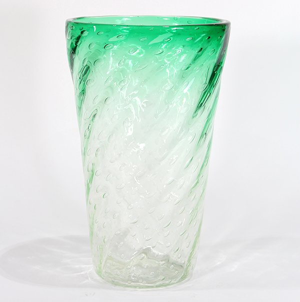 Italian Murano "bullicante" glass vase attributed to: Italian Murano "bullicante" glass vase attributed to Archimede Seguso, the graduated form having a green to clear body with bubble inclusions, 13.5"h