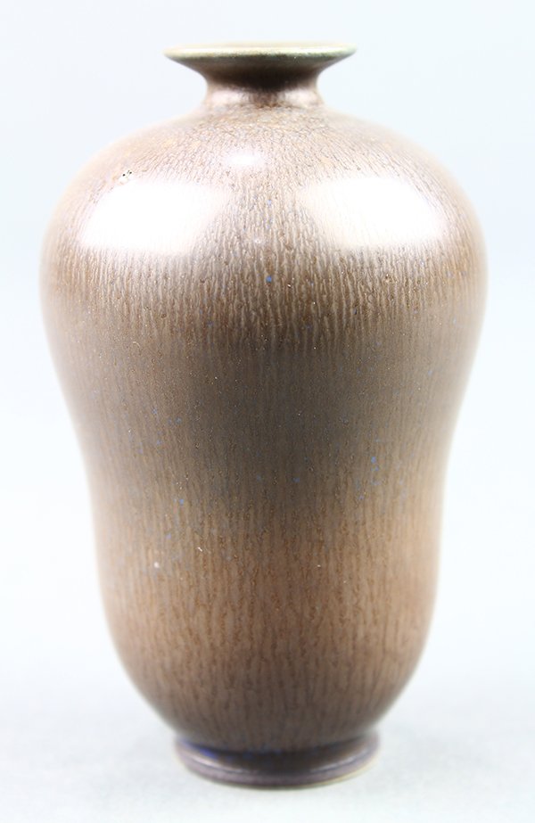 Berndt Friberg miniature vase (1 of 1)
