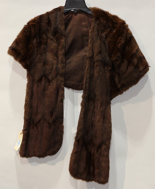 Squirrel stole, professionally cleaned and stored (1 of 2)