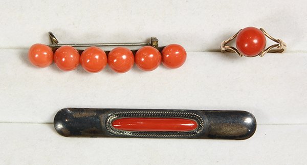 (Lot of 3) Coral, gold, and metal jewelry (1 of 3)