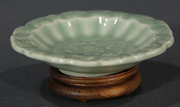 Chinese Longquan Celadon Foliate Dish (1 of 3)