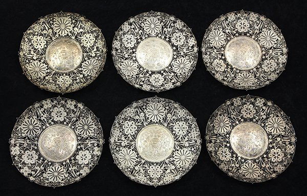Chinese Export Silver filigree plates by Li Sheng (1 of 4)
