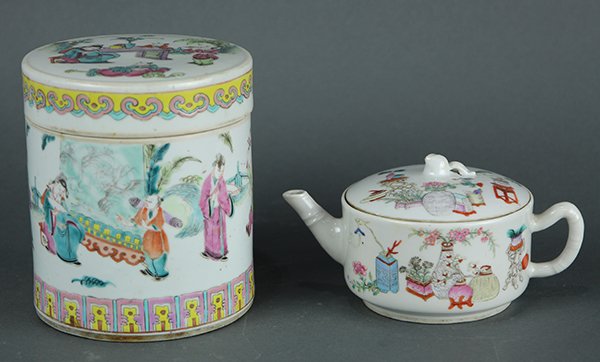 Two Chinese Porcelain Tureen and Teapot (1 of 9)