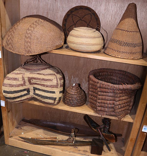 (lot of 10) Group of Native American baskets in various (1 of 1)