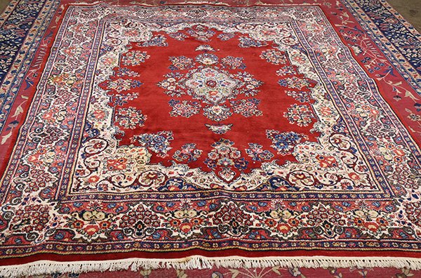 Semi antique Persian Sarouk carpet (1 of 2)