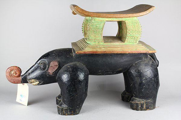 Baule, Ivory Coast/Ashanti, Ghana, classicaly shaped (1 of 3)