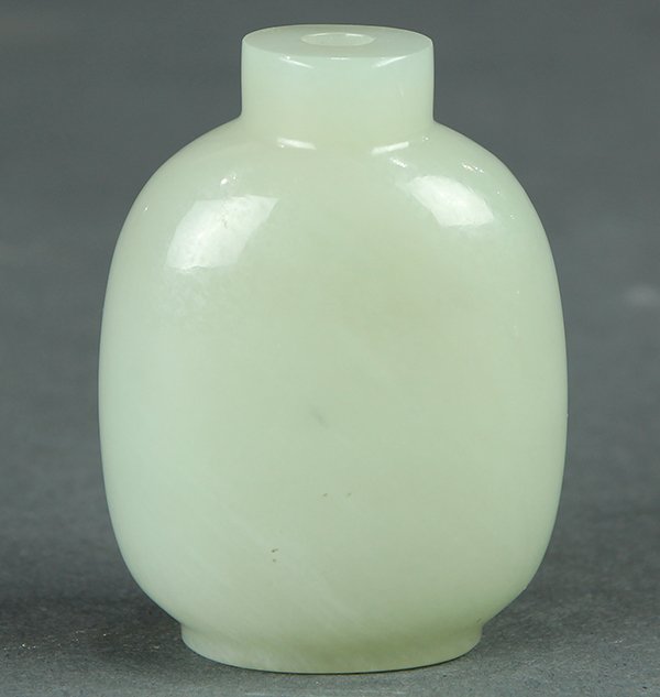 Chinese Jade Snuff Bottle (1 of 6)