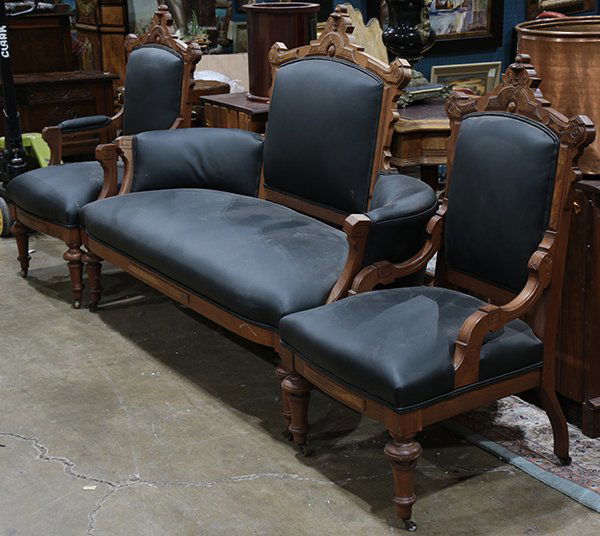 (lot of 3) Victorian Eastlake parlor suite, executed (1 of 1)
